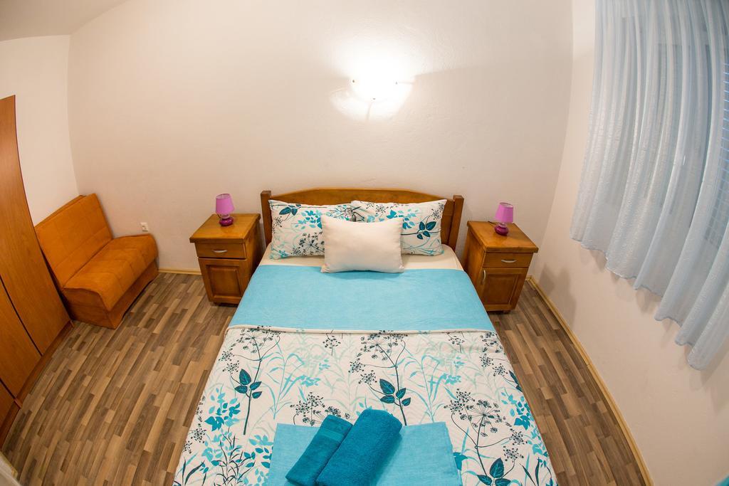 Villa Nadezda Petrovac Exteriör bild