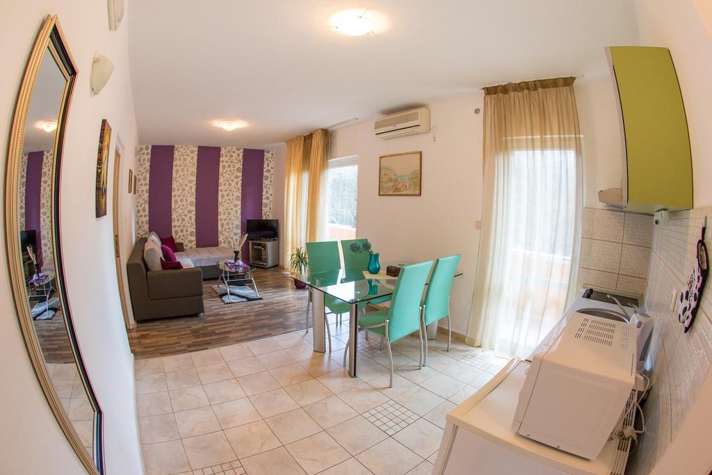Villa Nadezda Petrovac Exteriör bild