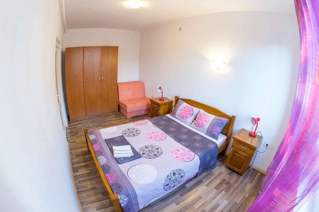 Villa Nadezda Petrovac Exteriör bild