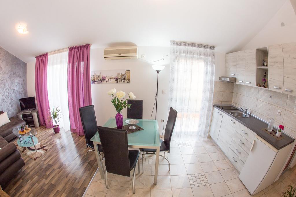 Villa Nadezda Petrovac Exteriör bild