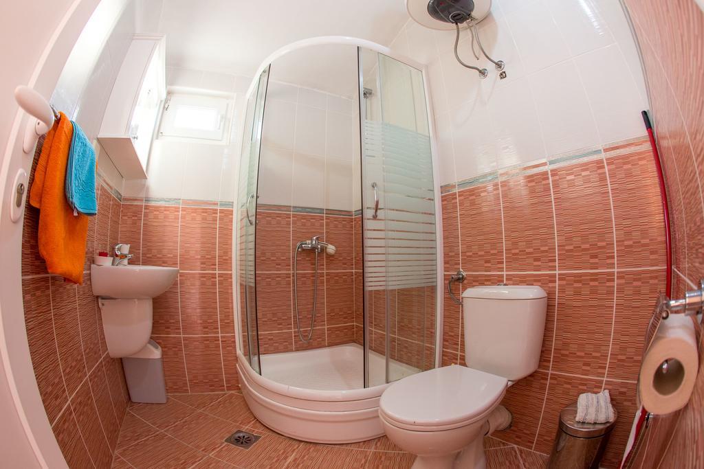 Villa Nadezda Petrovac Exteriör bild